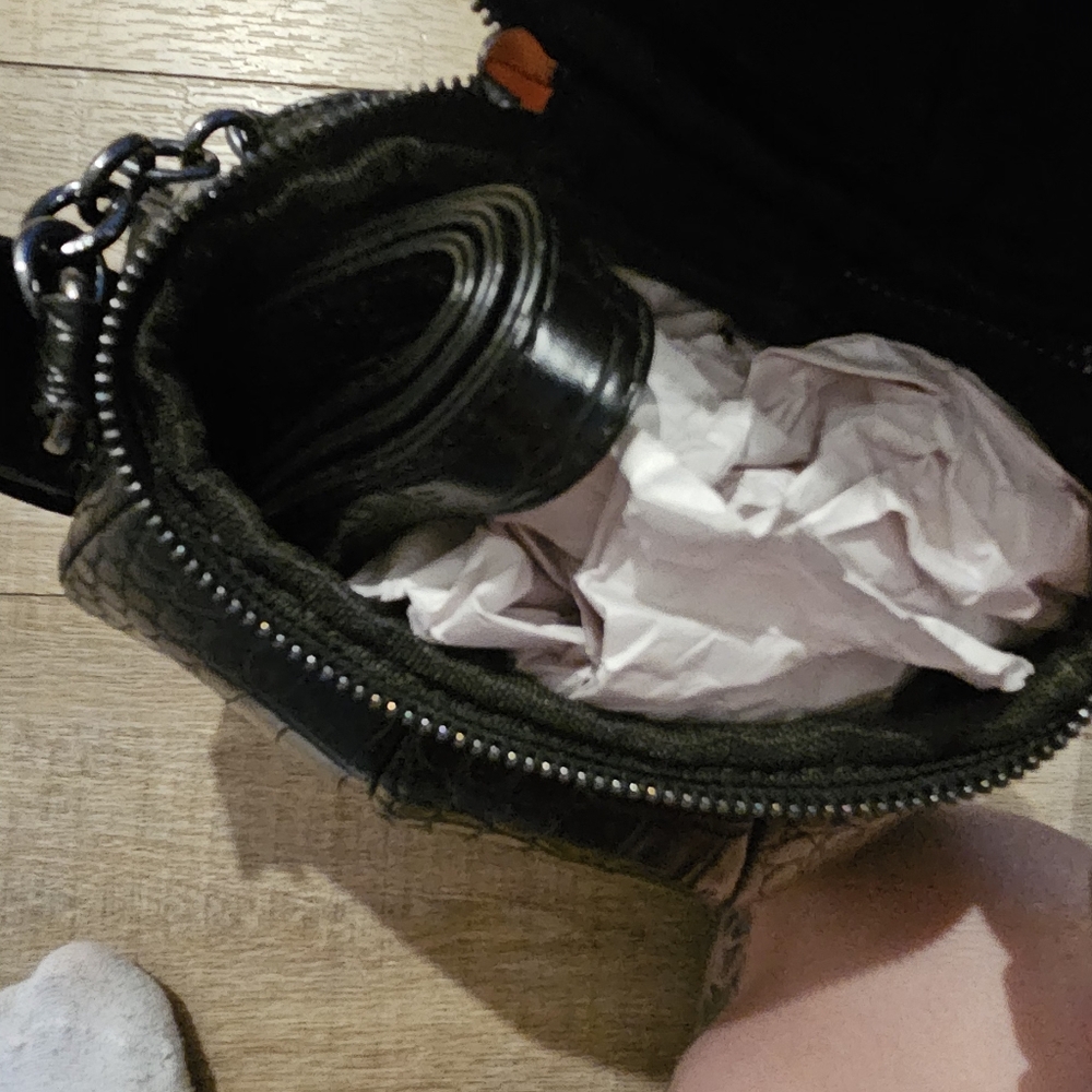 Gothic Teapot Hand And Crossbody Bag Brand New - Picture 3 of 6